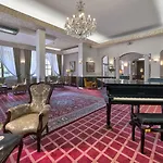 Hotel Grand Torino 4*