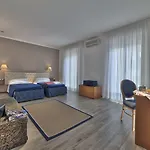Отель Grand Torino 4*