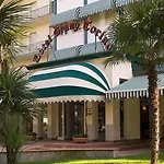 Grand Torino 4*