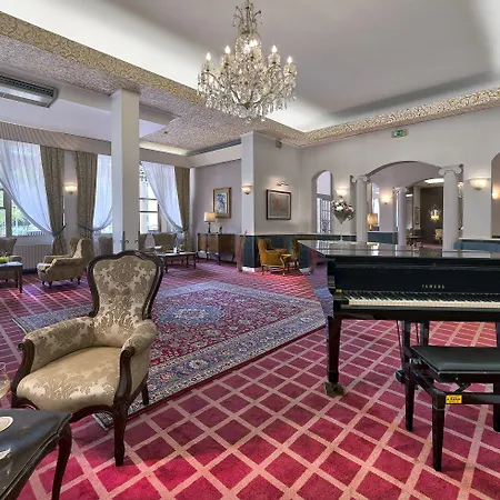 Hotel Grand Torino 4*